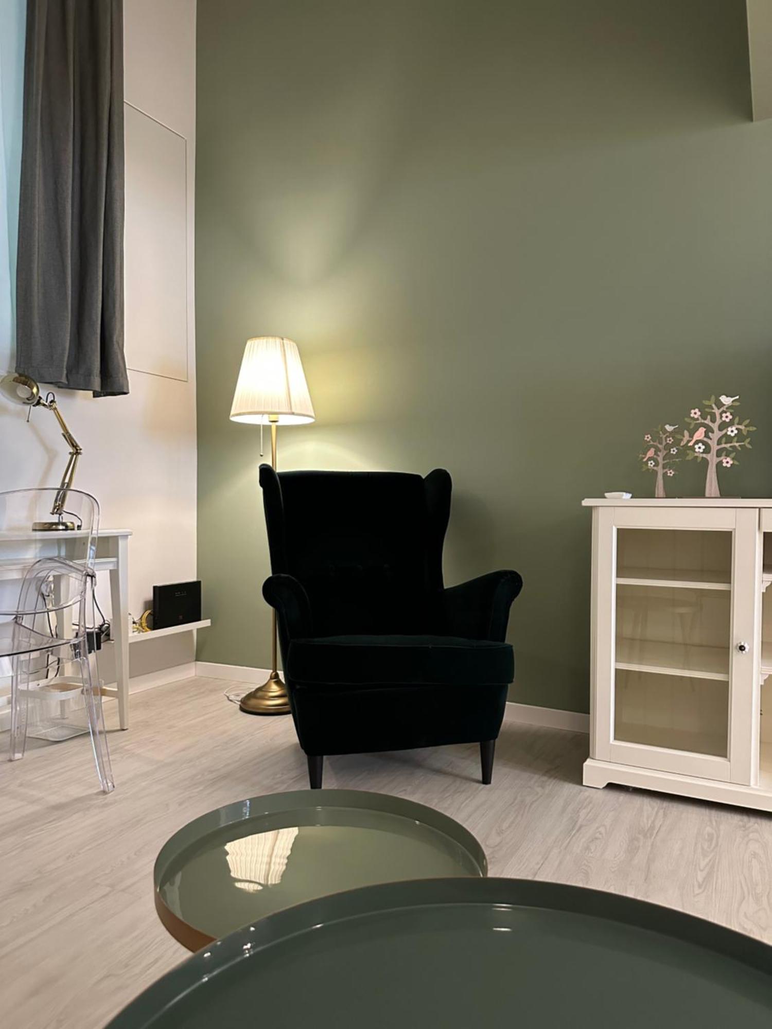 Flowers, A Cozy Suite In 米兰 外观 照片