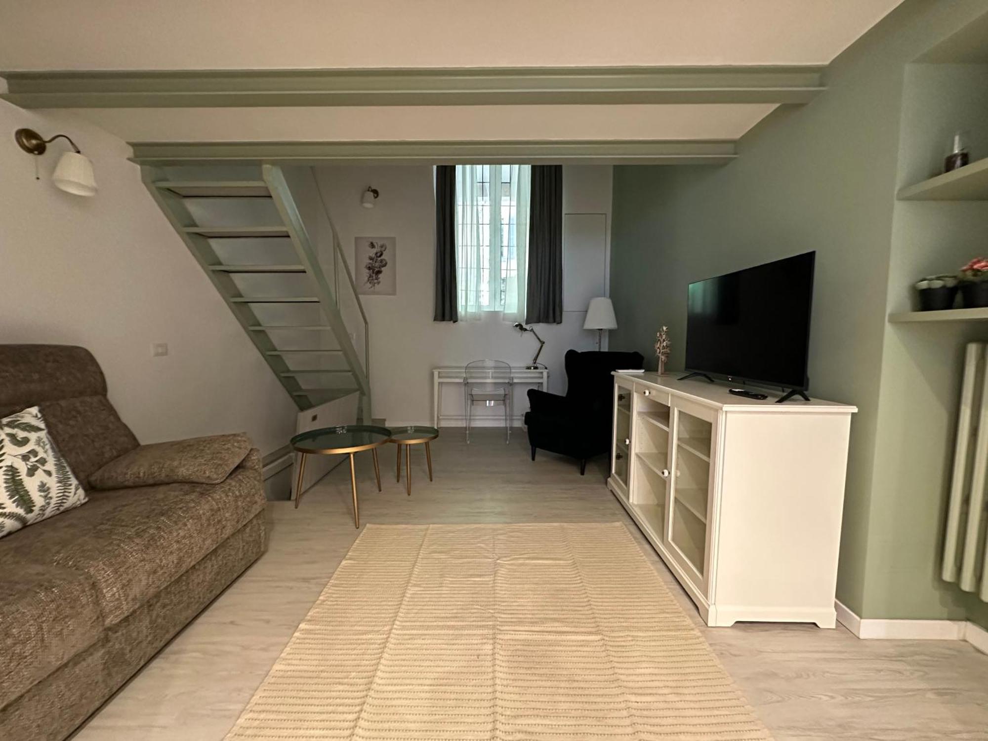 Flowers, A Cozy Suite In 米兰 外观 照片
